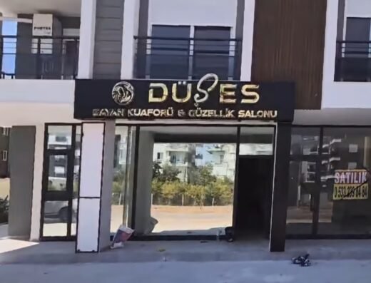 DÜŞES KUAFÖR & GÜZELLİK SALONU